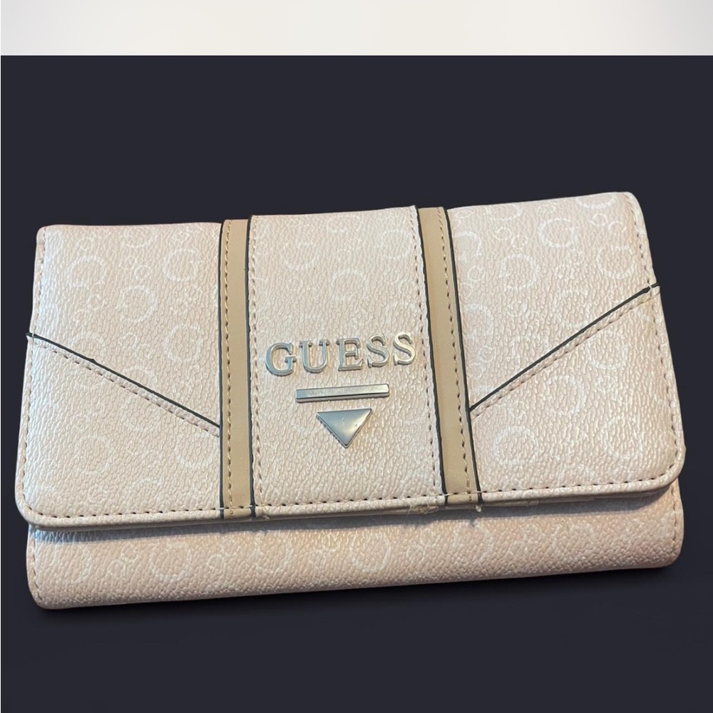 GUESS Pink Women's Wallet with White Monogram